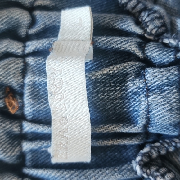 💖HP💖 EUC Vera & Lucy: Paperbag High-rise Jeans, light-wash, Large - Picture 4 of 5